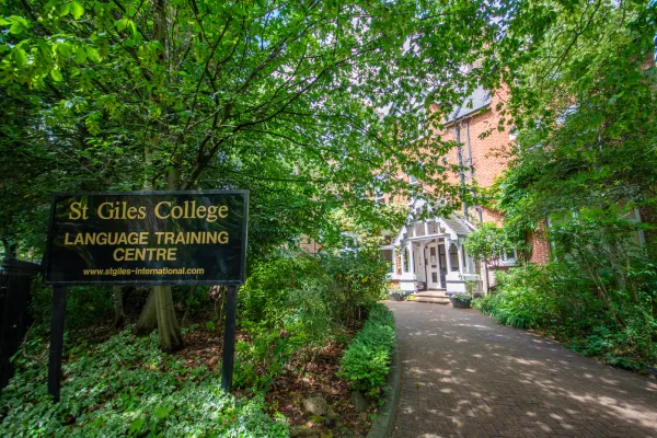 St. Giles London Highgate